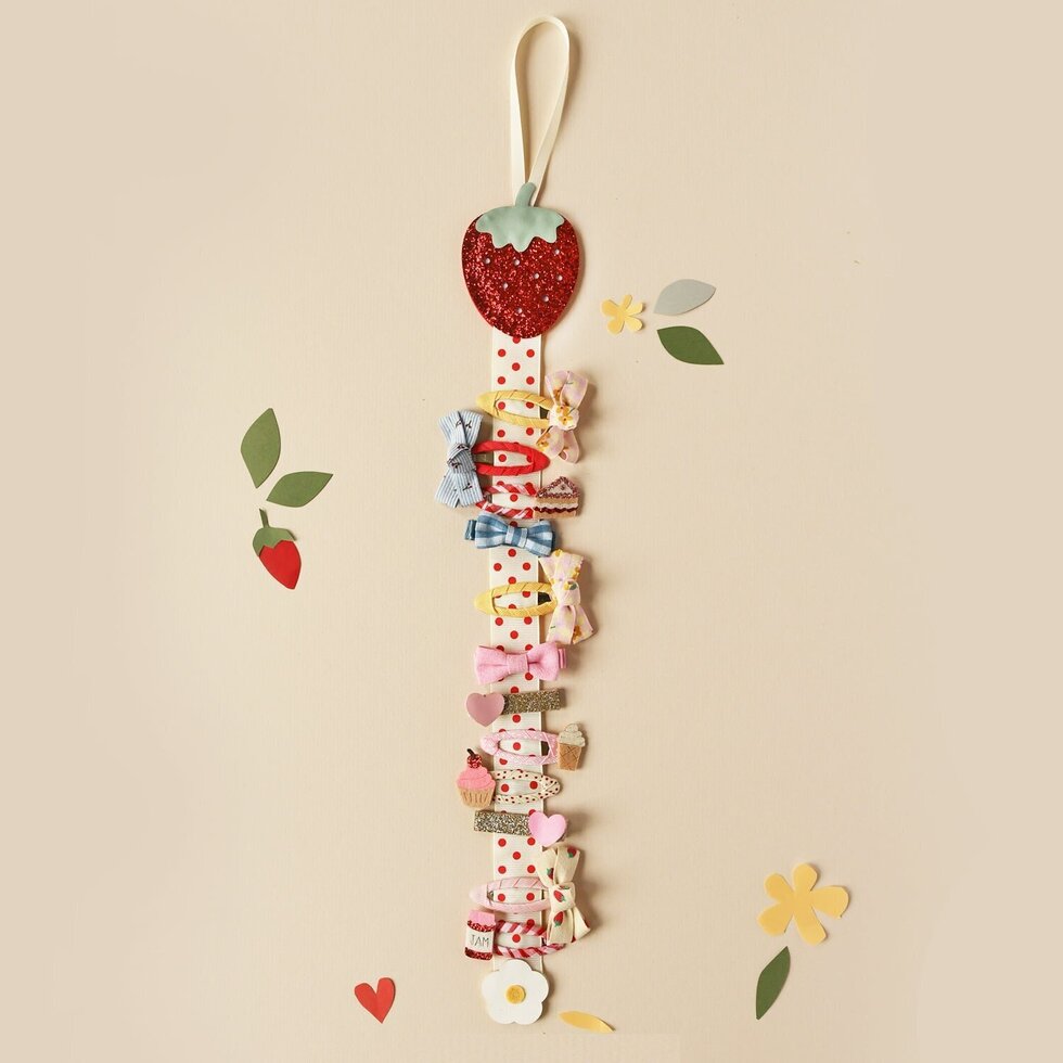Rockahula Strawberry Clip Hanger