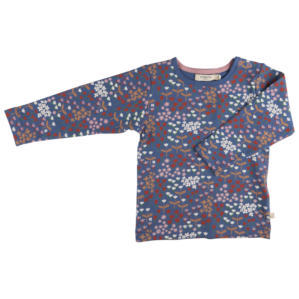 Pigeon T-shirt (AOP) Meadow, Night Blue