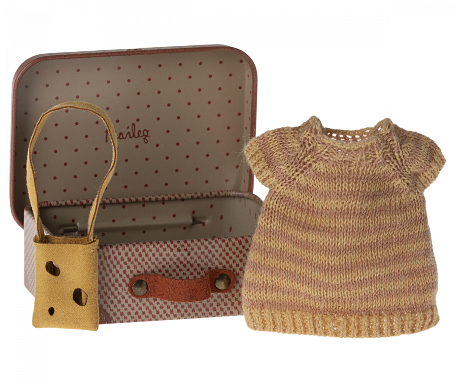 Maileg Knitted Dress & Bag In Suitcase Big Sister Mouse Set