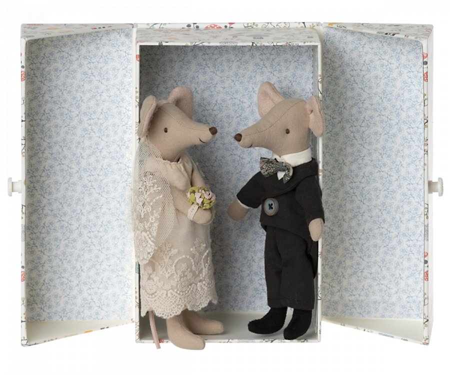 PRE ORDER Maileg Wedding Mice Couple In Box - Radish Loves