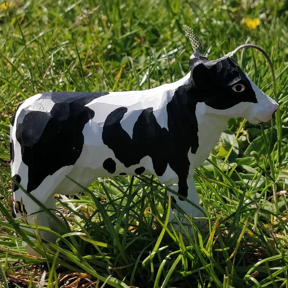 Wudimals Black & White Cow - Radish Loves
